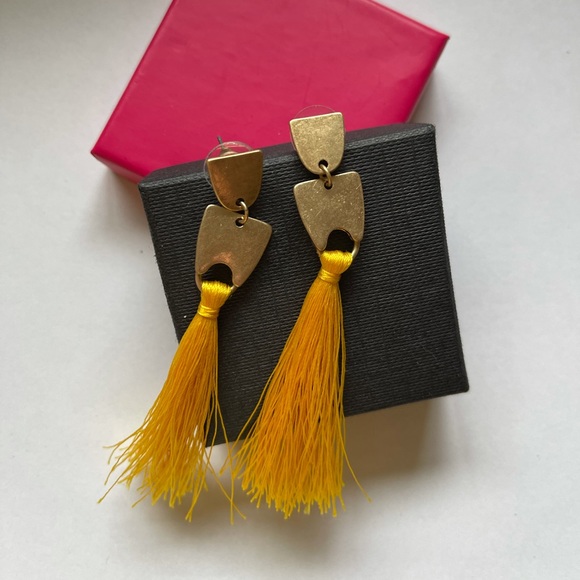 Joe Fresh long yellow fashion earrings - Picture 2 of 5